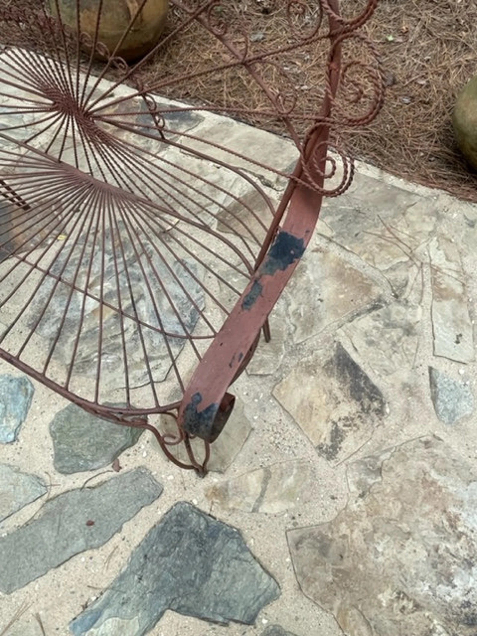 Salterini Style Outdoor Bench (Rust)