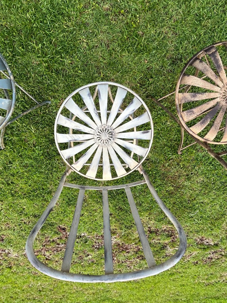 Francois Carre Strap Iron Folding Chairs – Set of 3