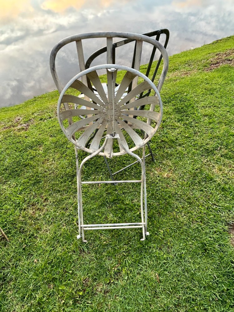 Francois Carre Strap Iron Folding Chairs – Set of 3