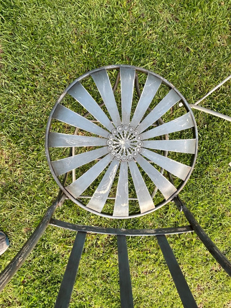 Francois Carre Strap Iron Folding Chairs – Set of 3