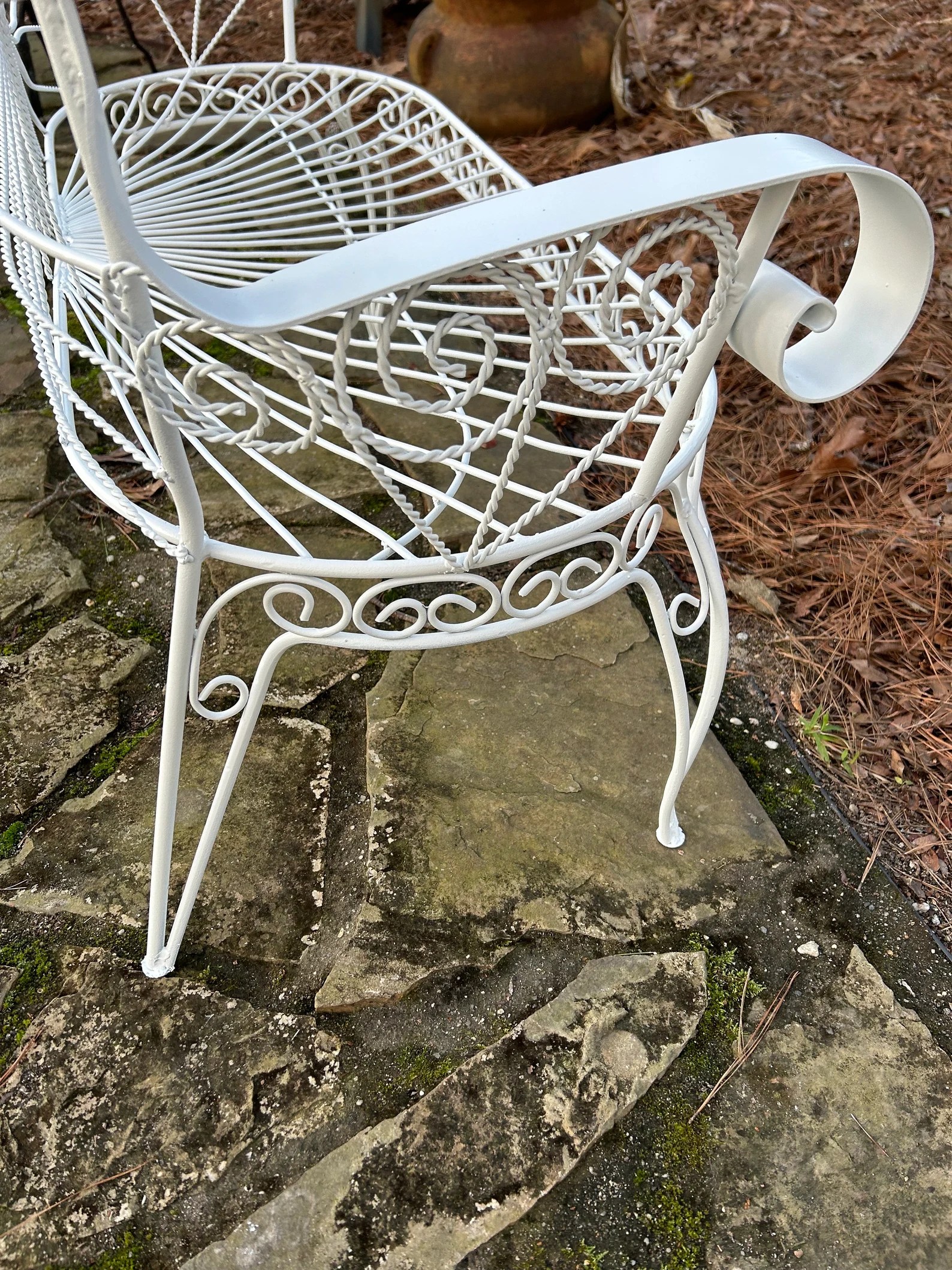 Salterini Style Outdoor Bench (White)